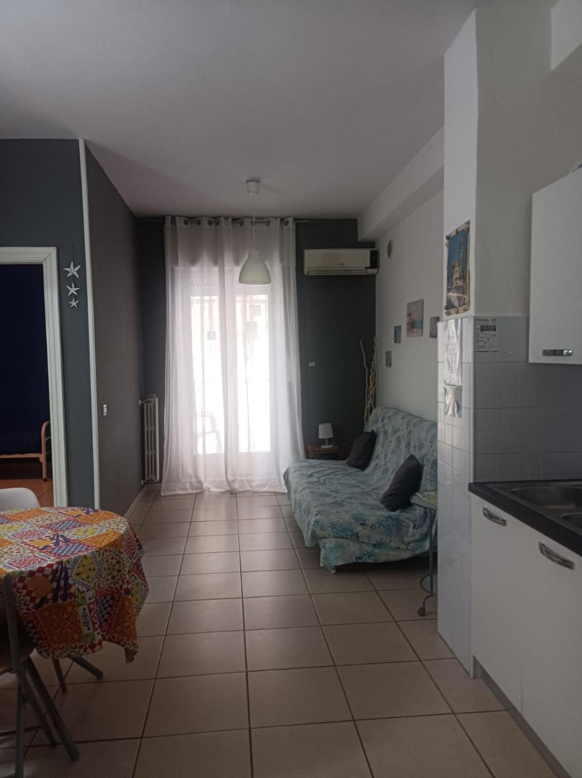 Travel And Living Trani Exterior foto