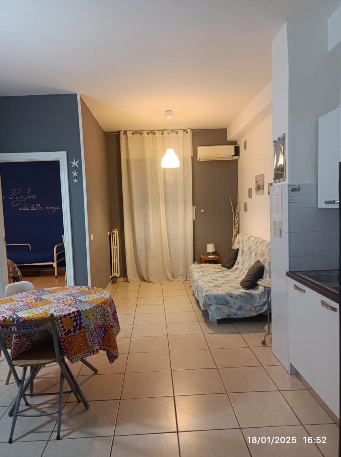 Travel And Living Trani Exterior foto