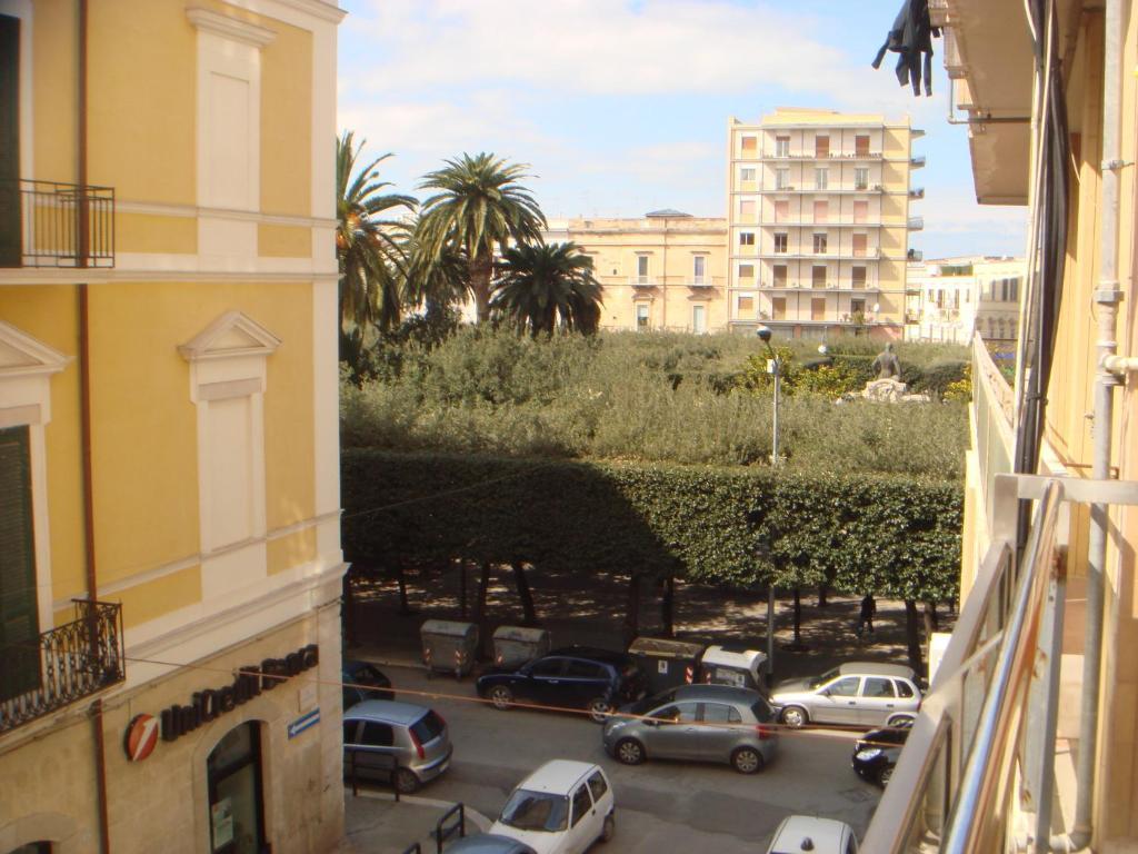 Travel And Living Trani Exterior foto